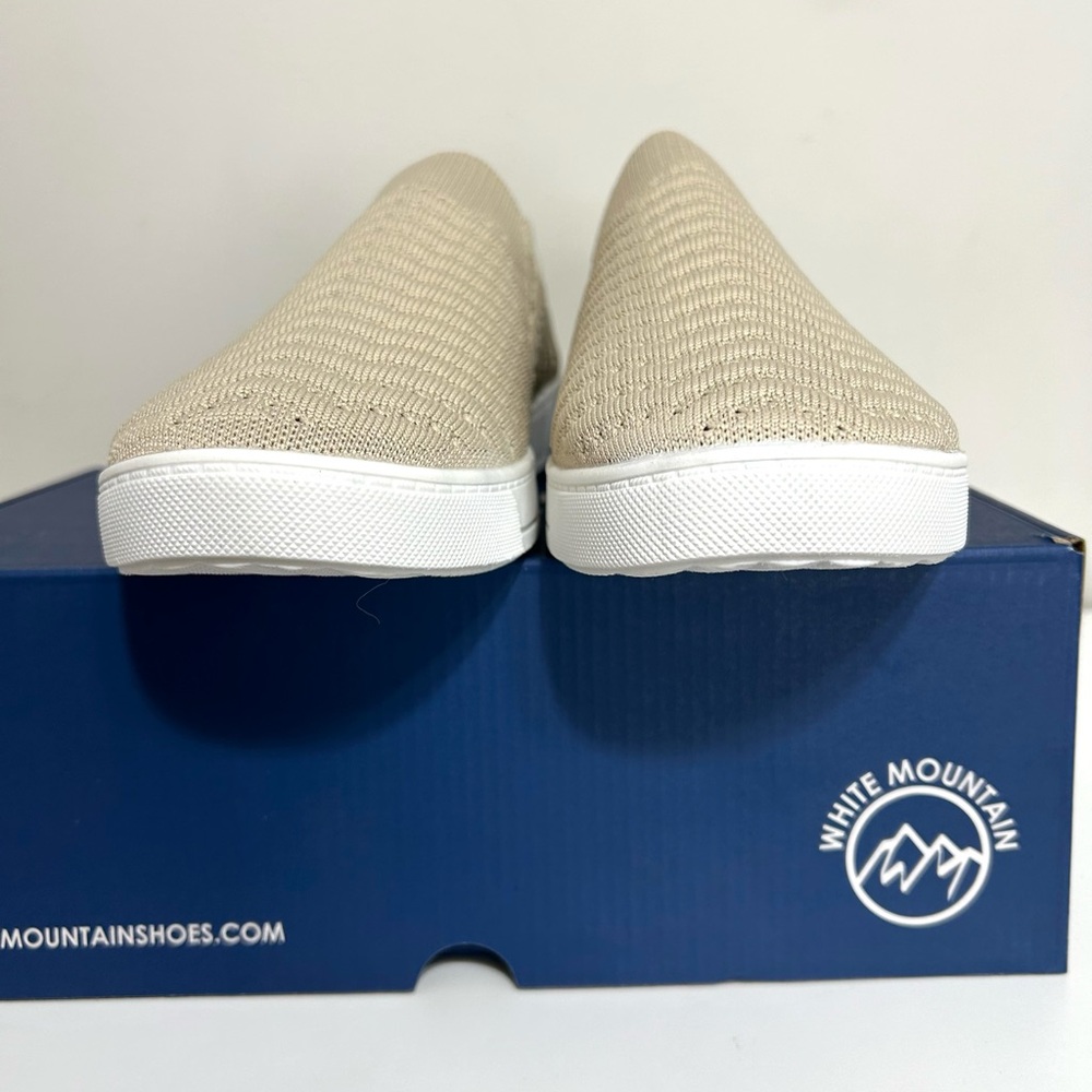 NWT White Mountain Slip On Knit Sneakers Beige size 11M - Picture 5 of 6